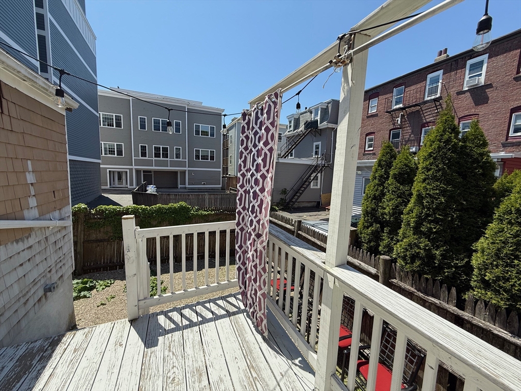 189 W Sixth Street Unit: -