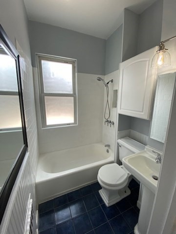 189 W Sixth Street Unit: -