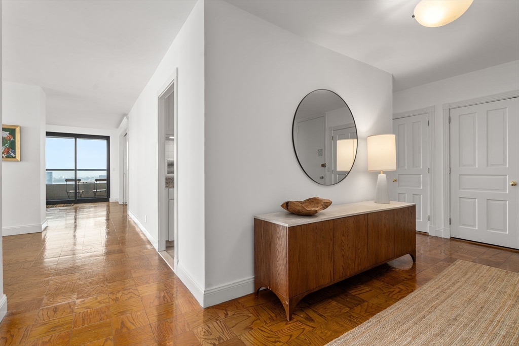65 East India Row # 27F