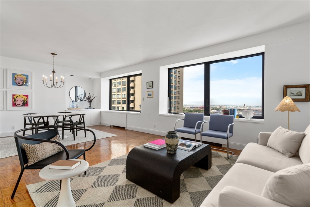 65 East India Row # 27F