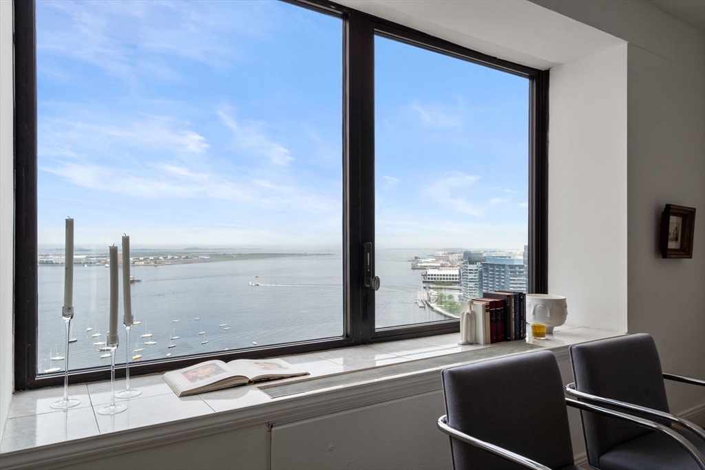 65 East India Row # 27F