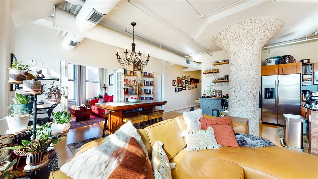 210 South # 2 Unit: 5-2