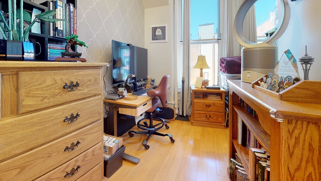 210 South # 2 Unit: 5-2