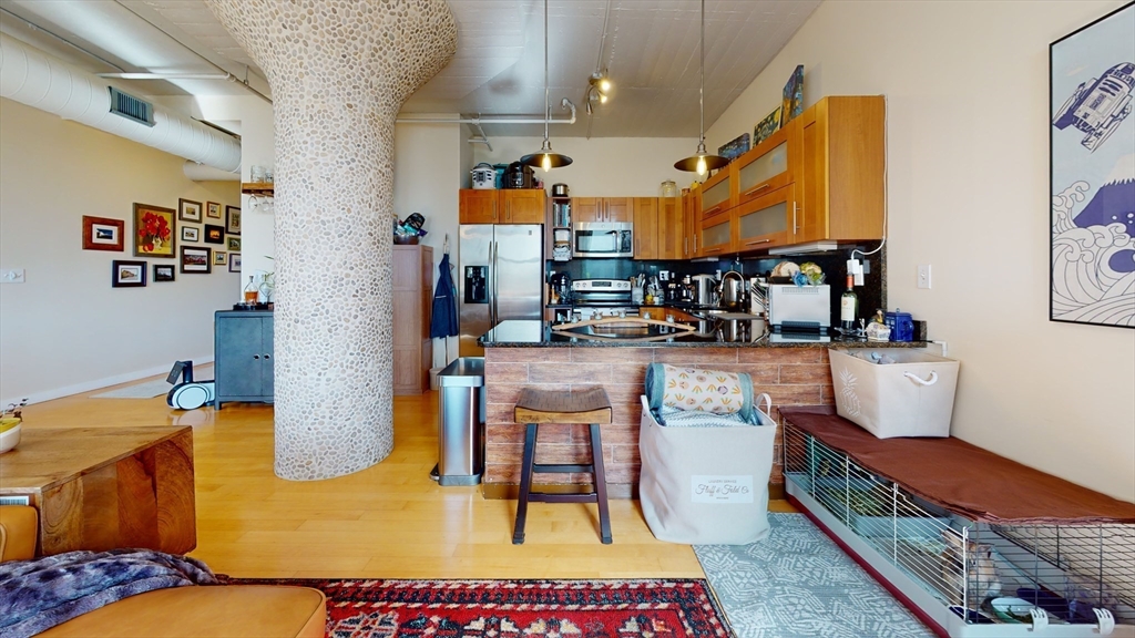 210 South # 2 Unit: 5-2