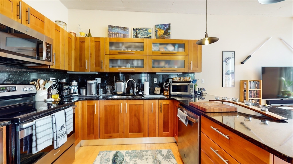 210 South # 2 Unit: 5-2