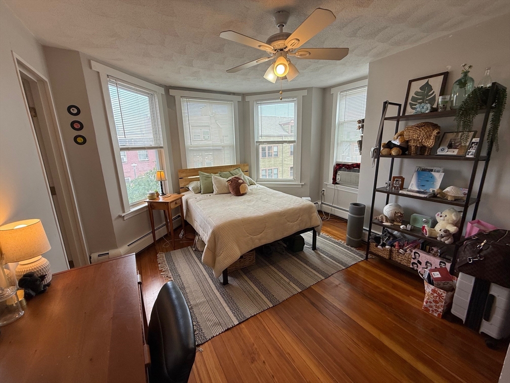 288 Meridian St. # 3