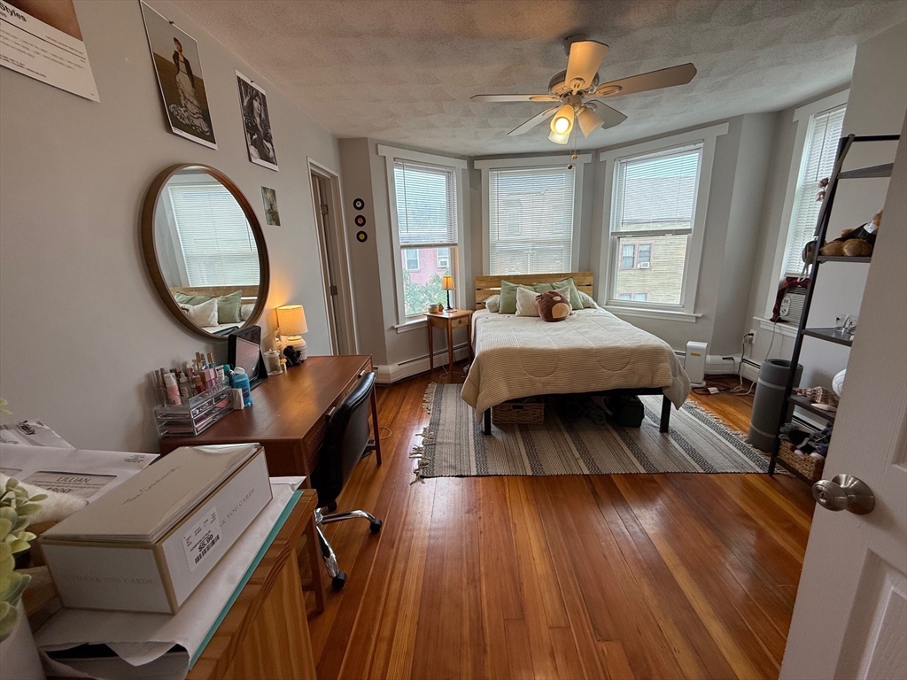 288 Meridian St. # 3