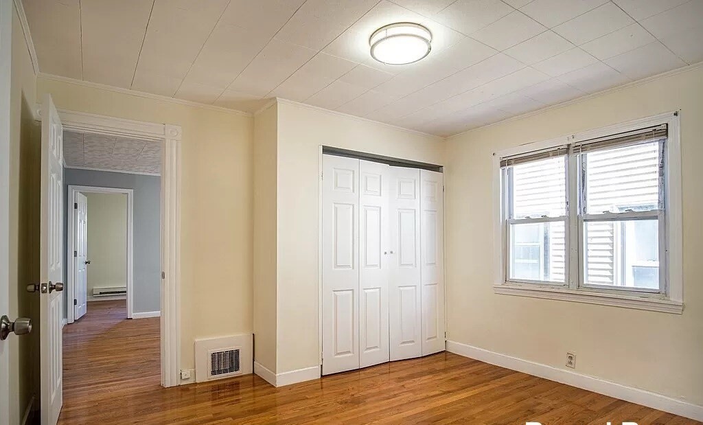28 Moreland St # 1