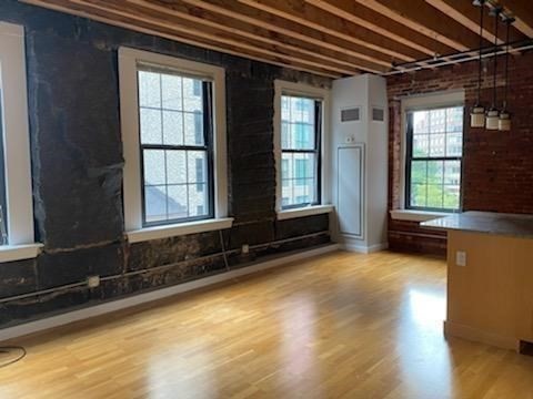 101 Broad Street # 4E, Boston Unit: 4E