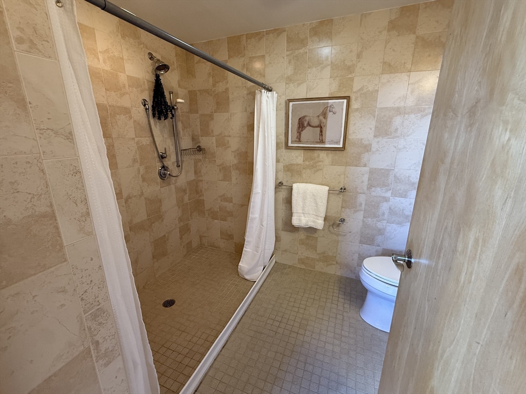 42 Beach Street # 9D, Boston Unit: 9D