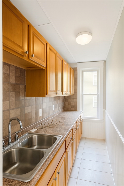 21 Henchman # 3, Worcester Unit: 3