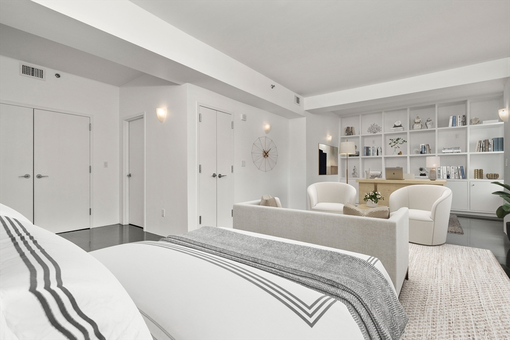 453 Washington # 11B, Boston Unit: 11B