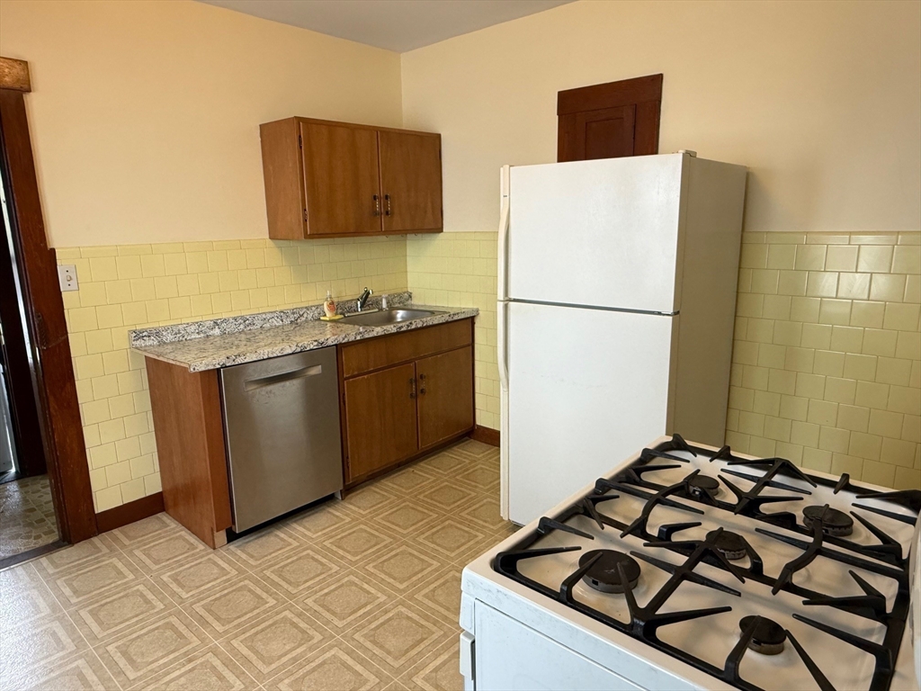 63 Park # 1, Arlington Unit: 1
