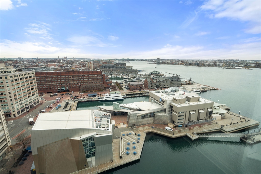 85 E India Row # 19H