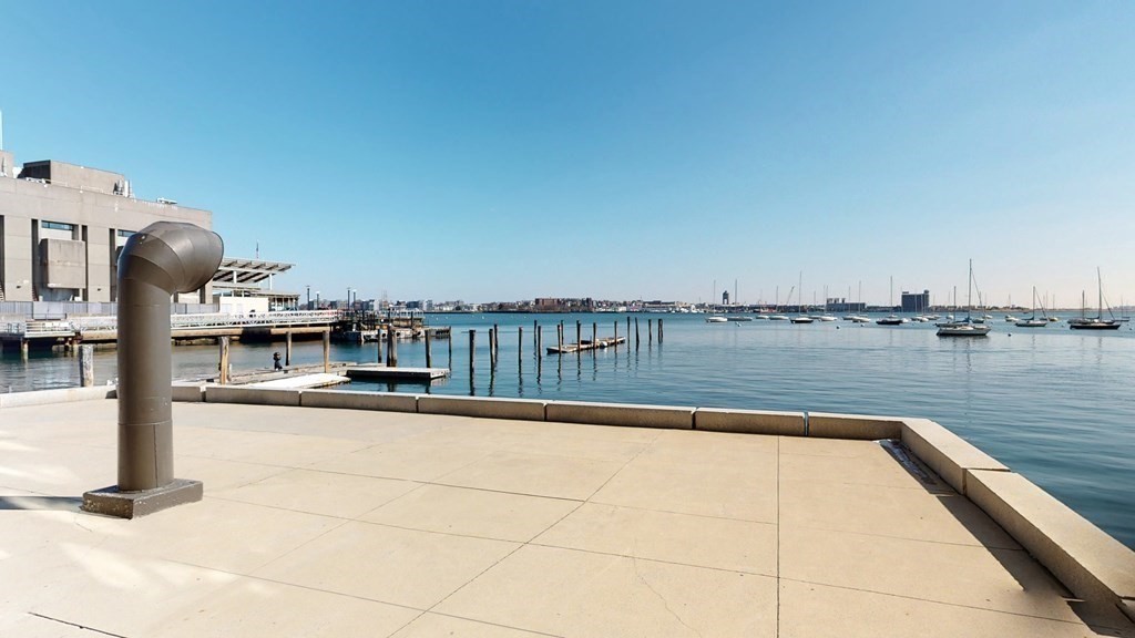 85 E India Row # 19H