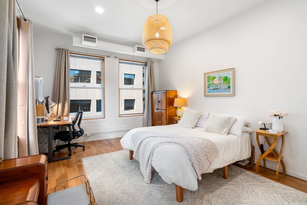 76 Batterymarch St. # 5