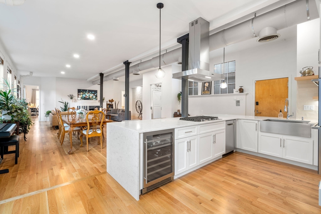 76 Batterymarch St. # 5