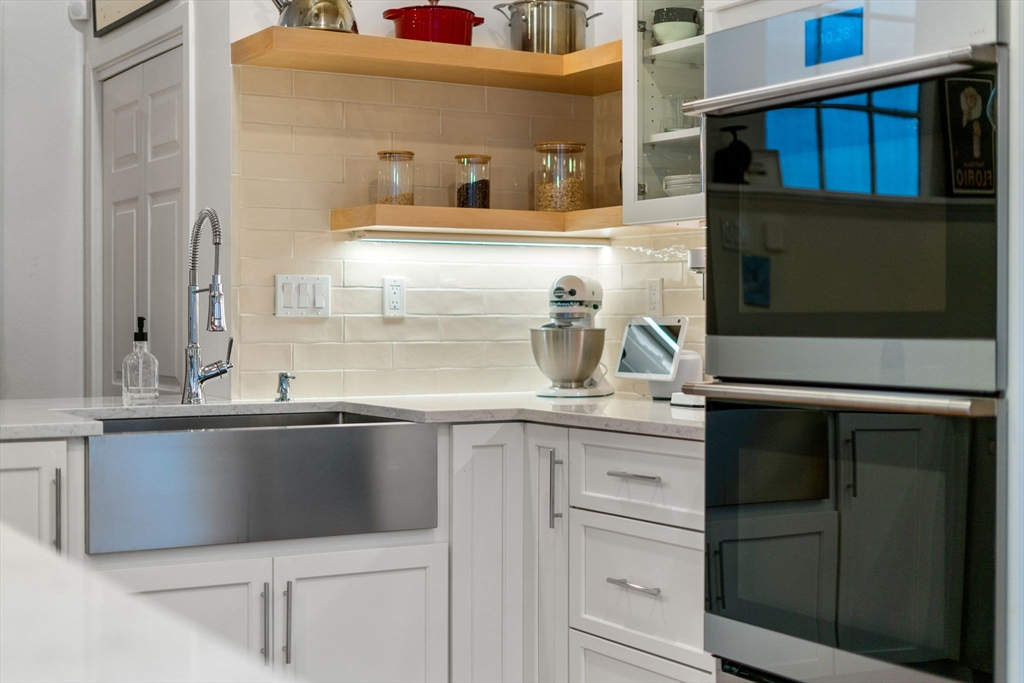 76 Batterymarch St. # 5