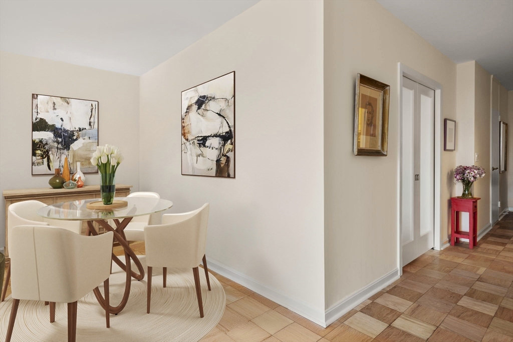 85 E India Row # 36G