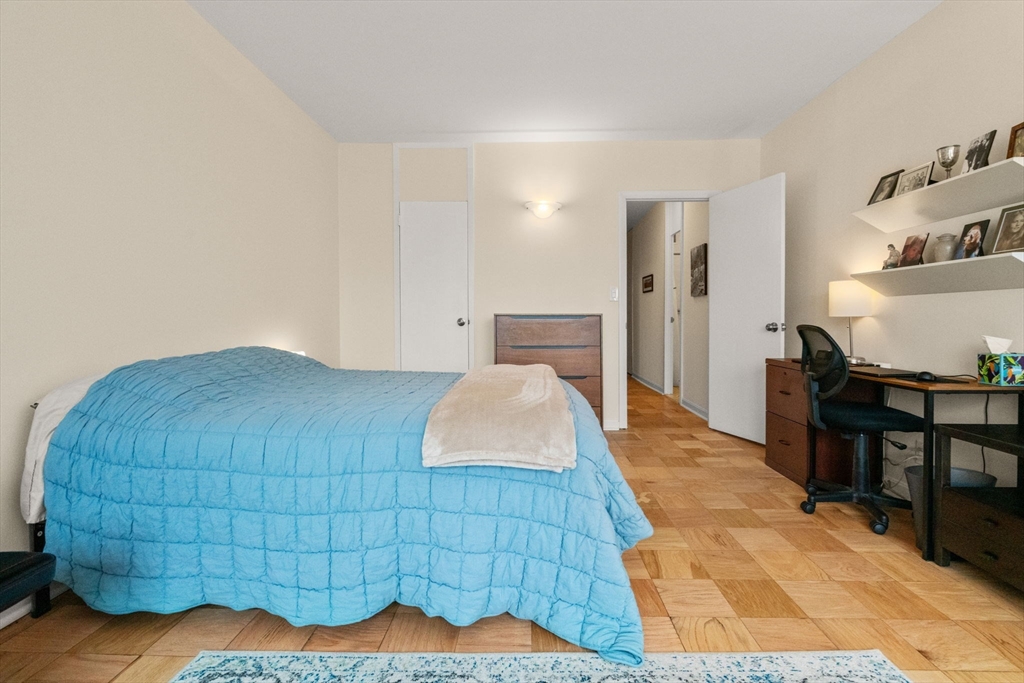 85 E India Row # 36G