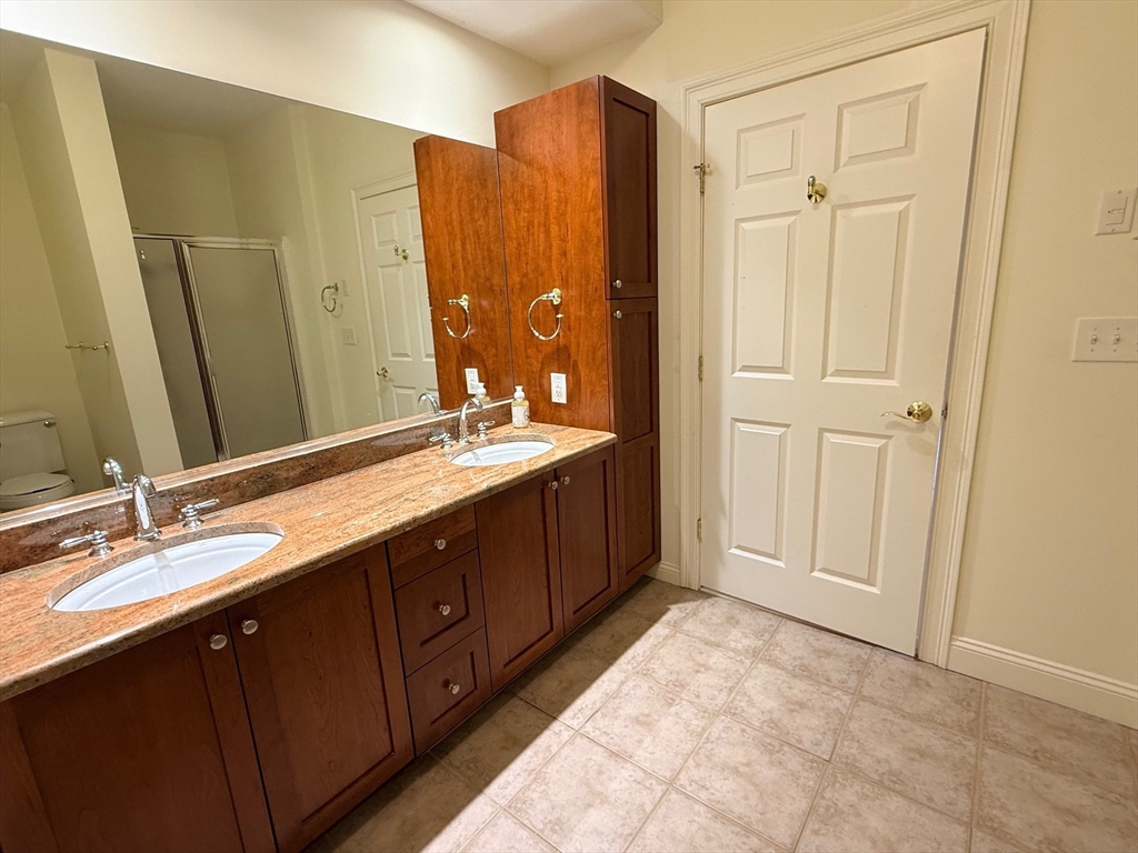 2000 Davenport Ave # 2107