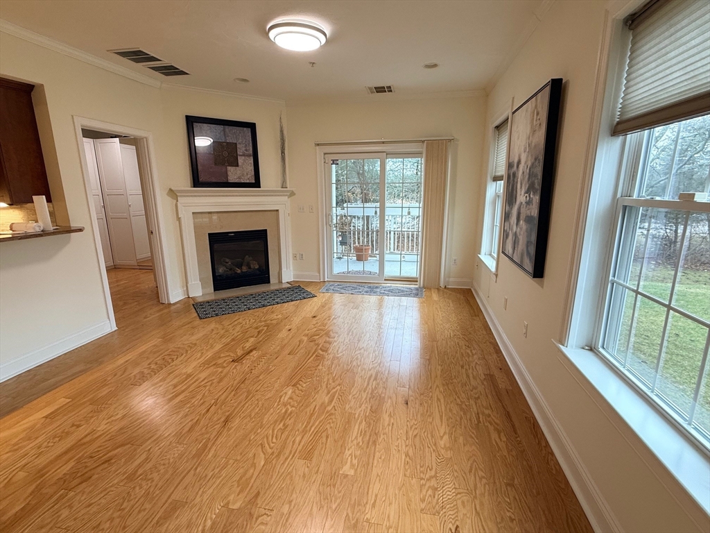 2000 Davenport Ave # 2107