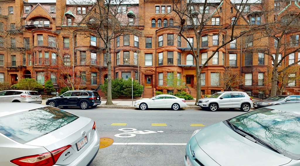 23 Bay State Road # 5