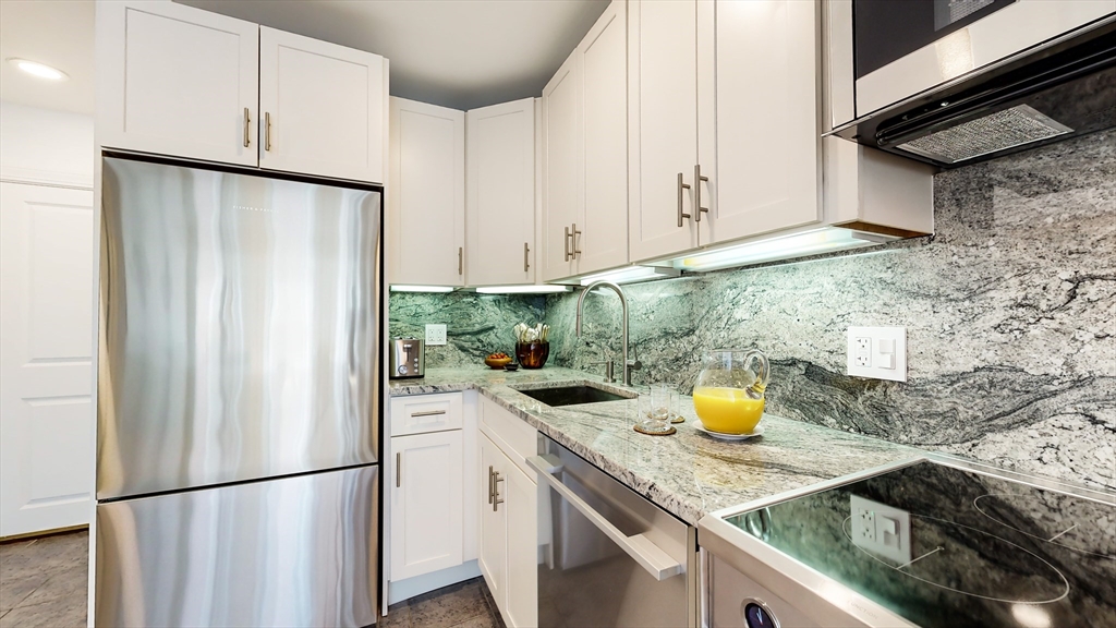23 Bay State Road # 5