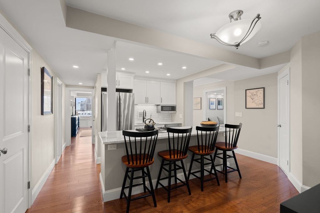 85 E India Row # 20G