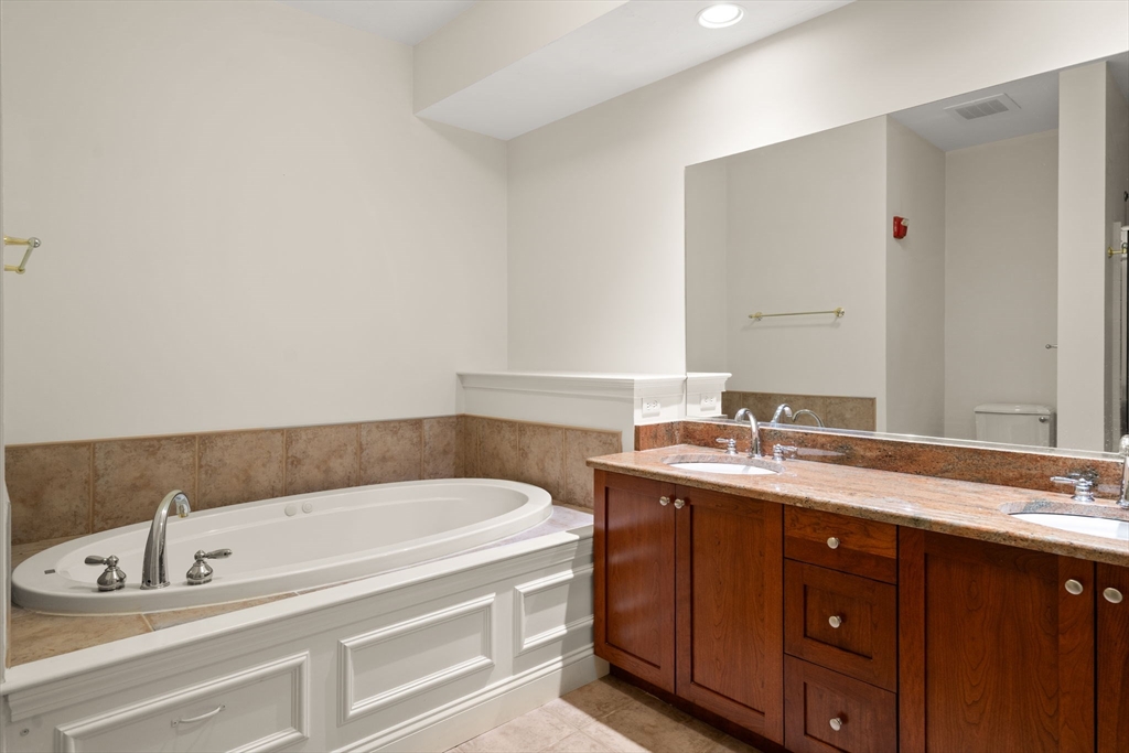 2107 Davenport Ave # 2107