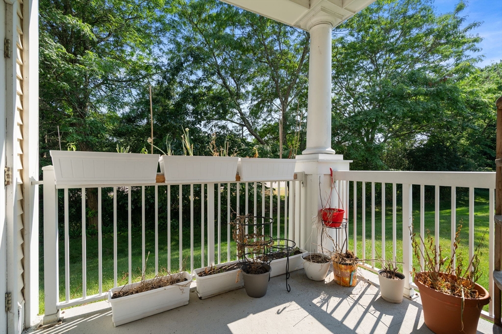 2107 Davenport Ave # 2107