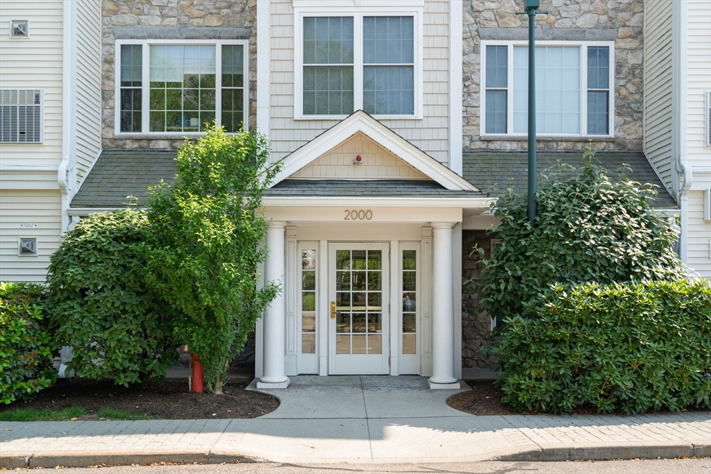 2107 Davenport Ave # 2107