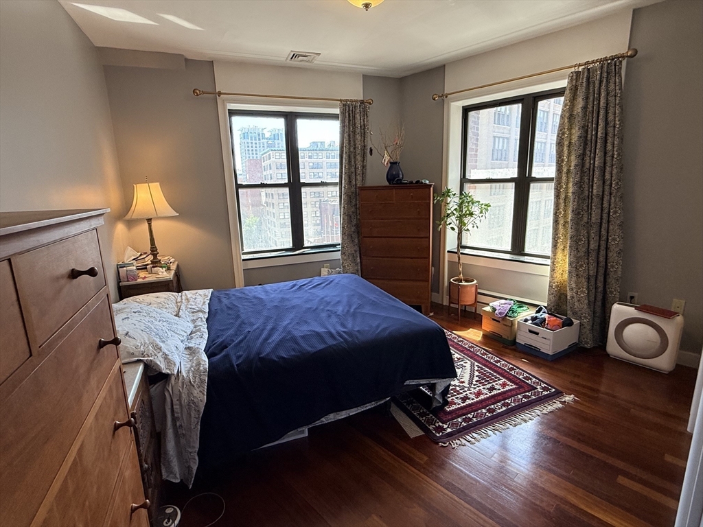 42 Beach Street # 8B
