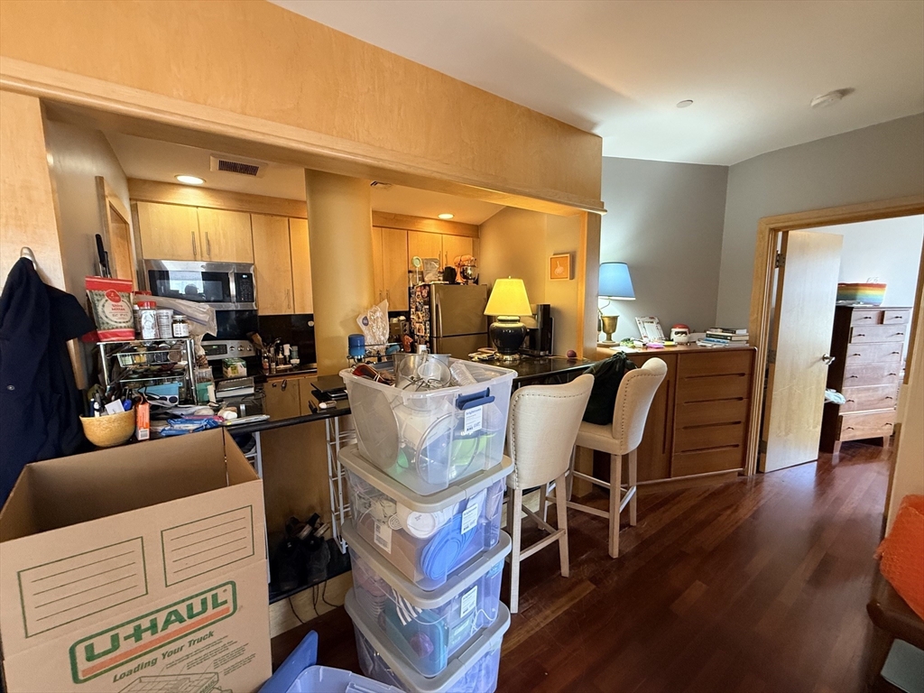 42 Beach Street # 8B