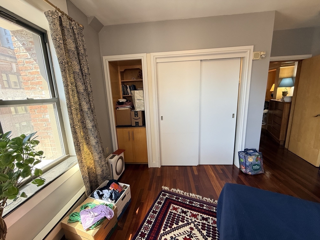 42 Beach Street # 8B