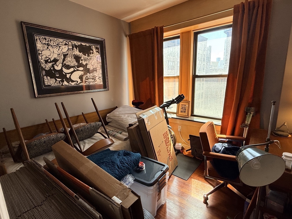 42 Beach Street # 8B