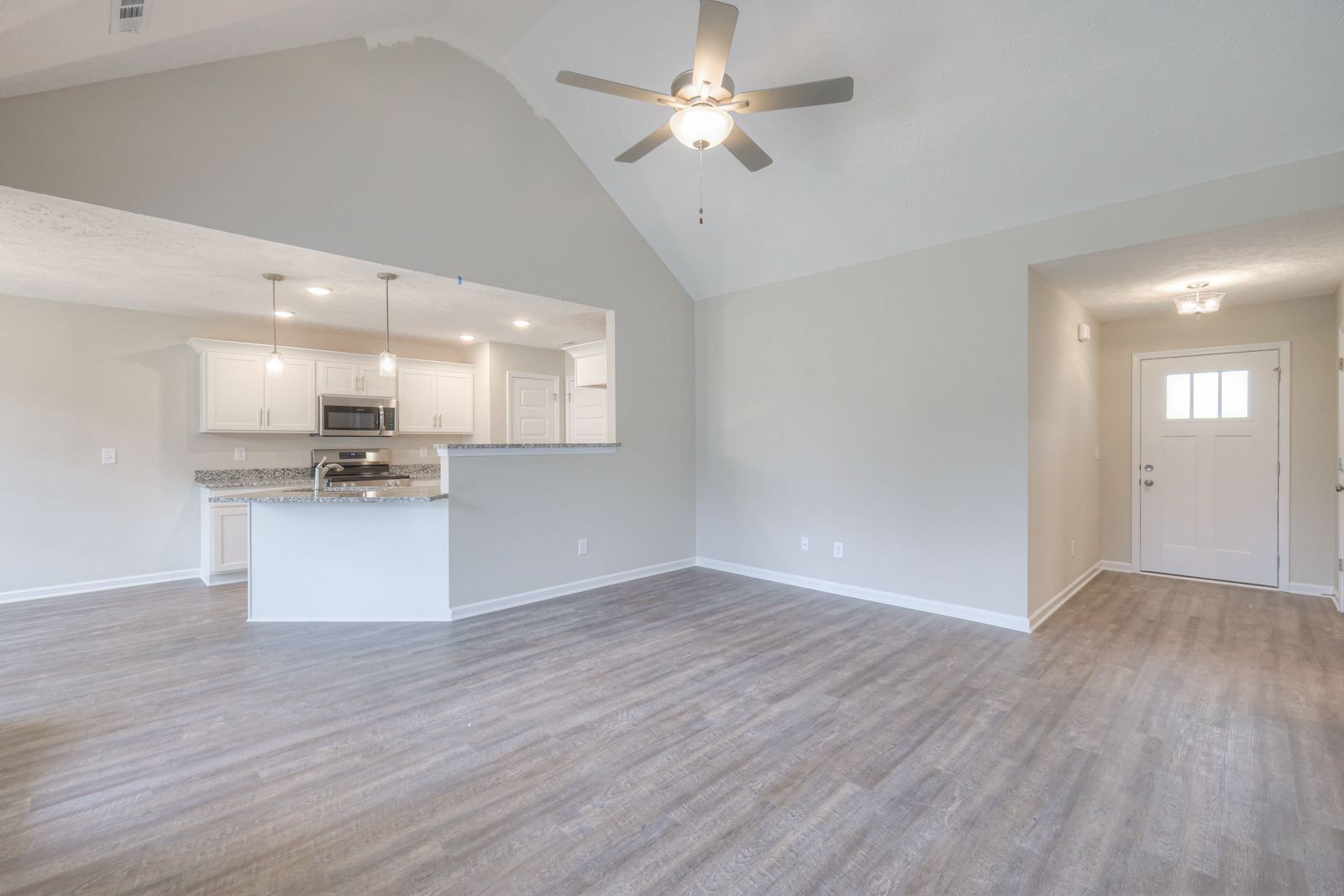 526 Mimosa Dr