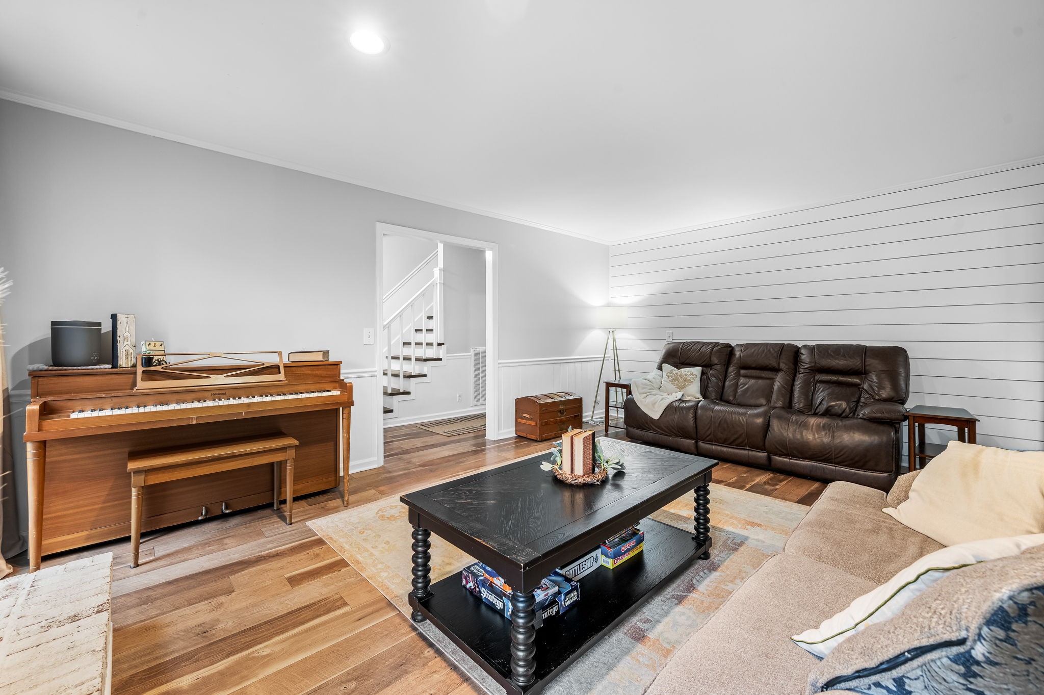 2014 Deerwood Ave
