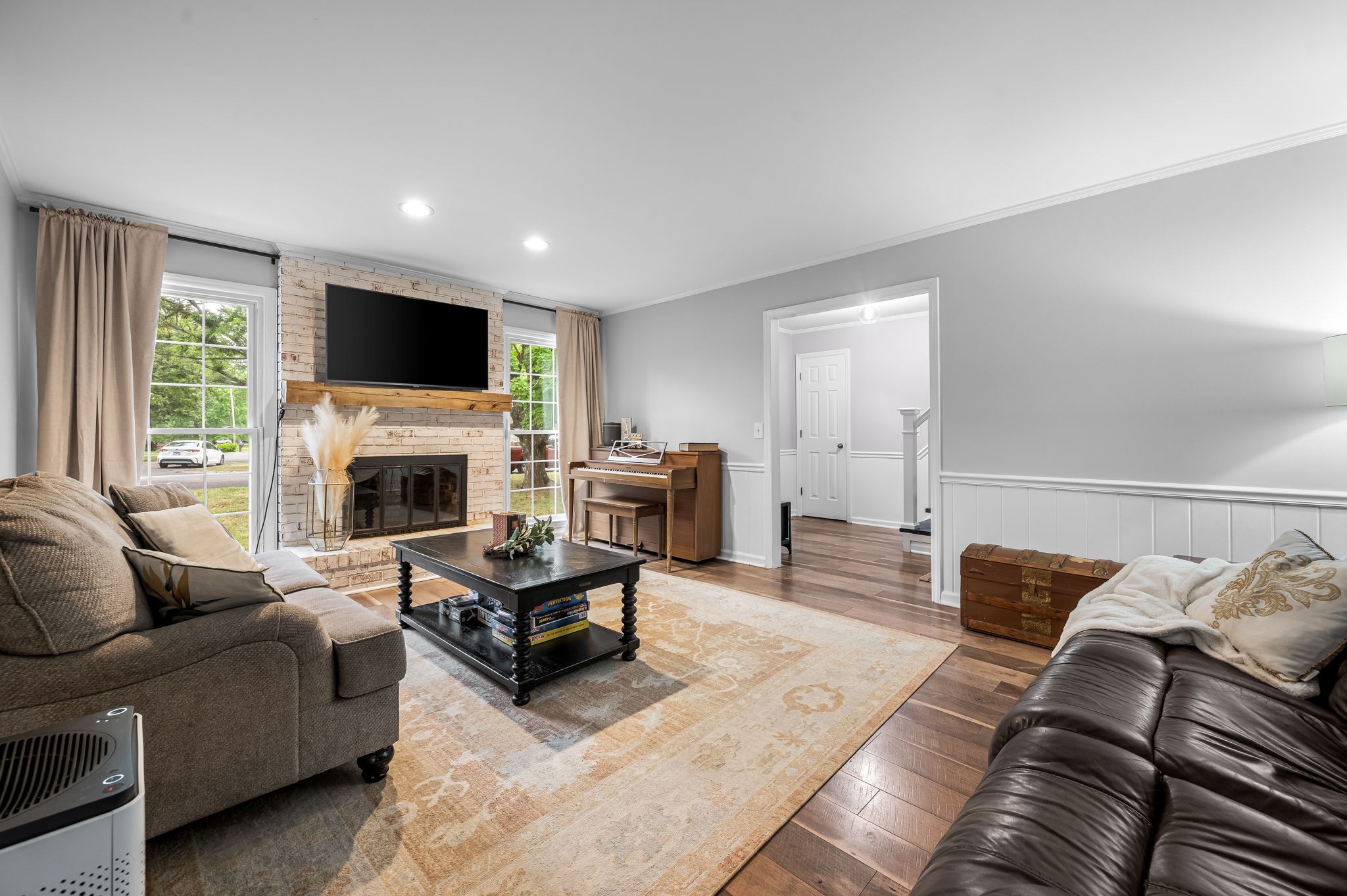 2014 Deerwood Ave