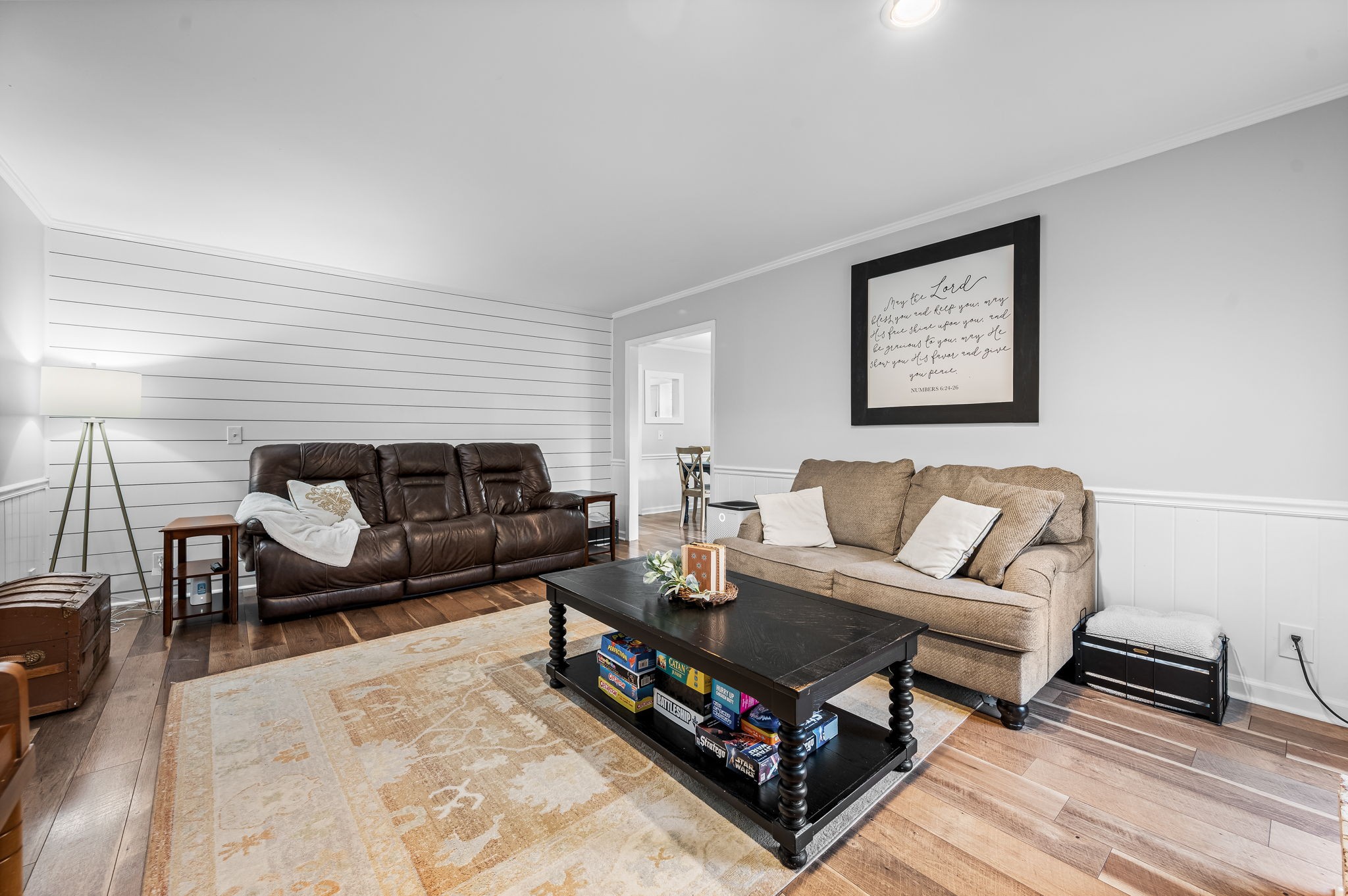2014 Deerwood Ave