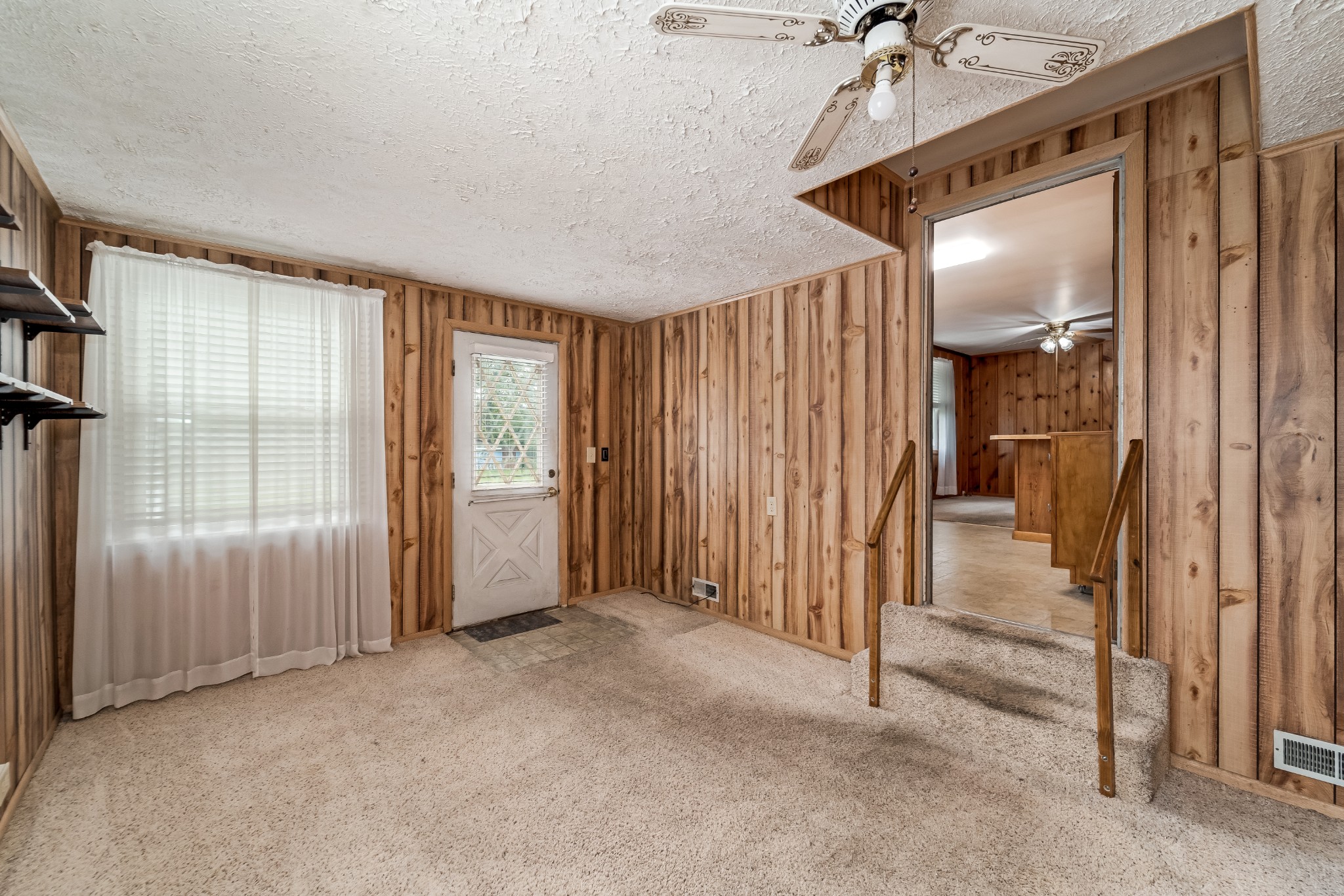 114 Avondale Dr