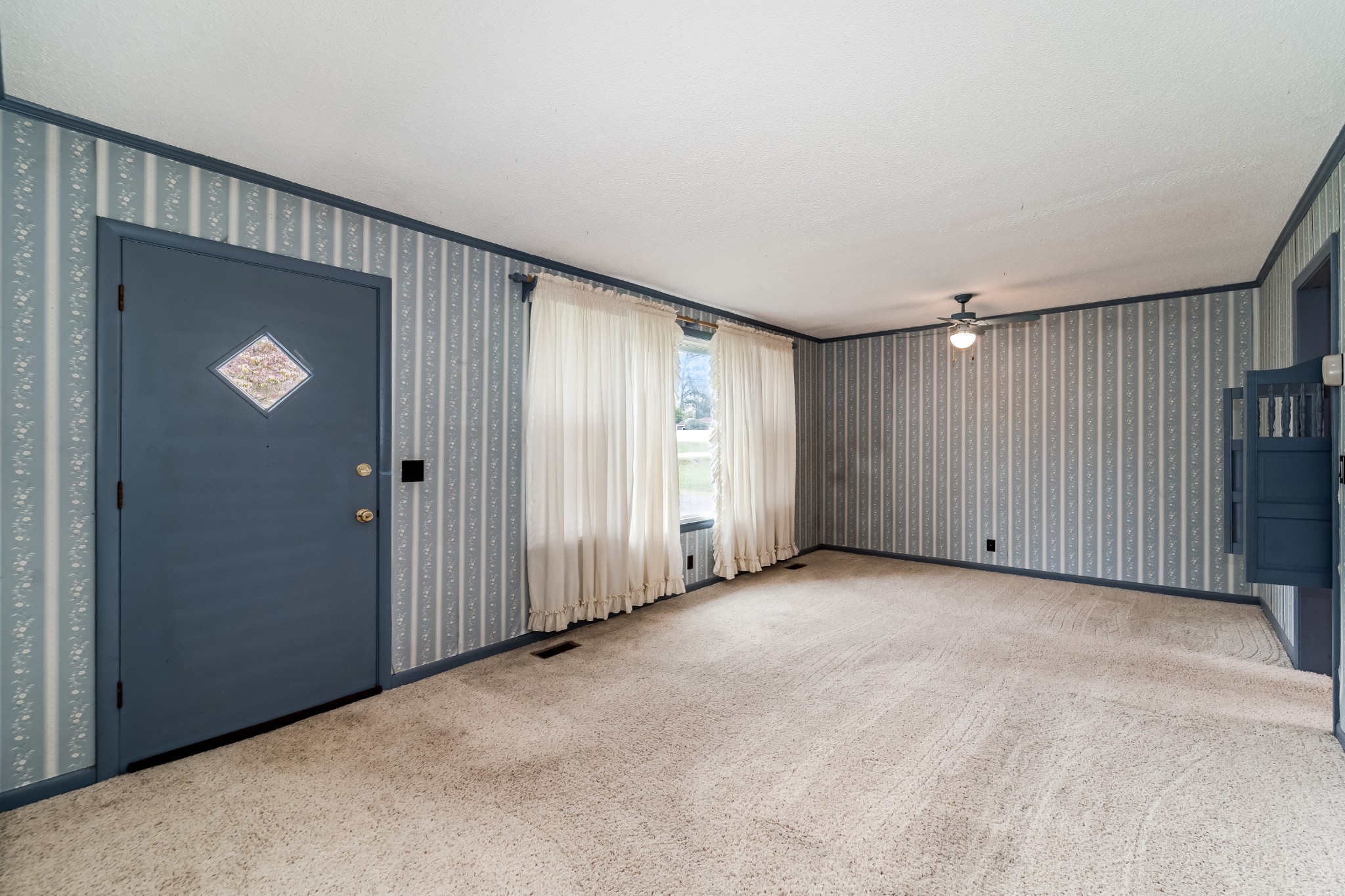 114 Avondale Dr