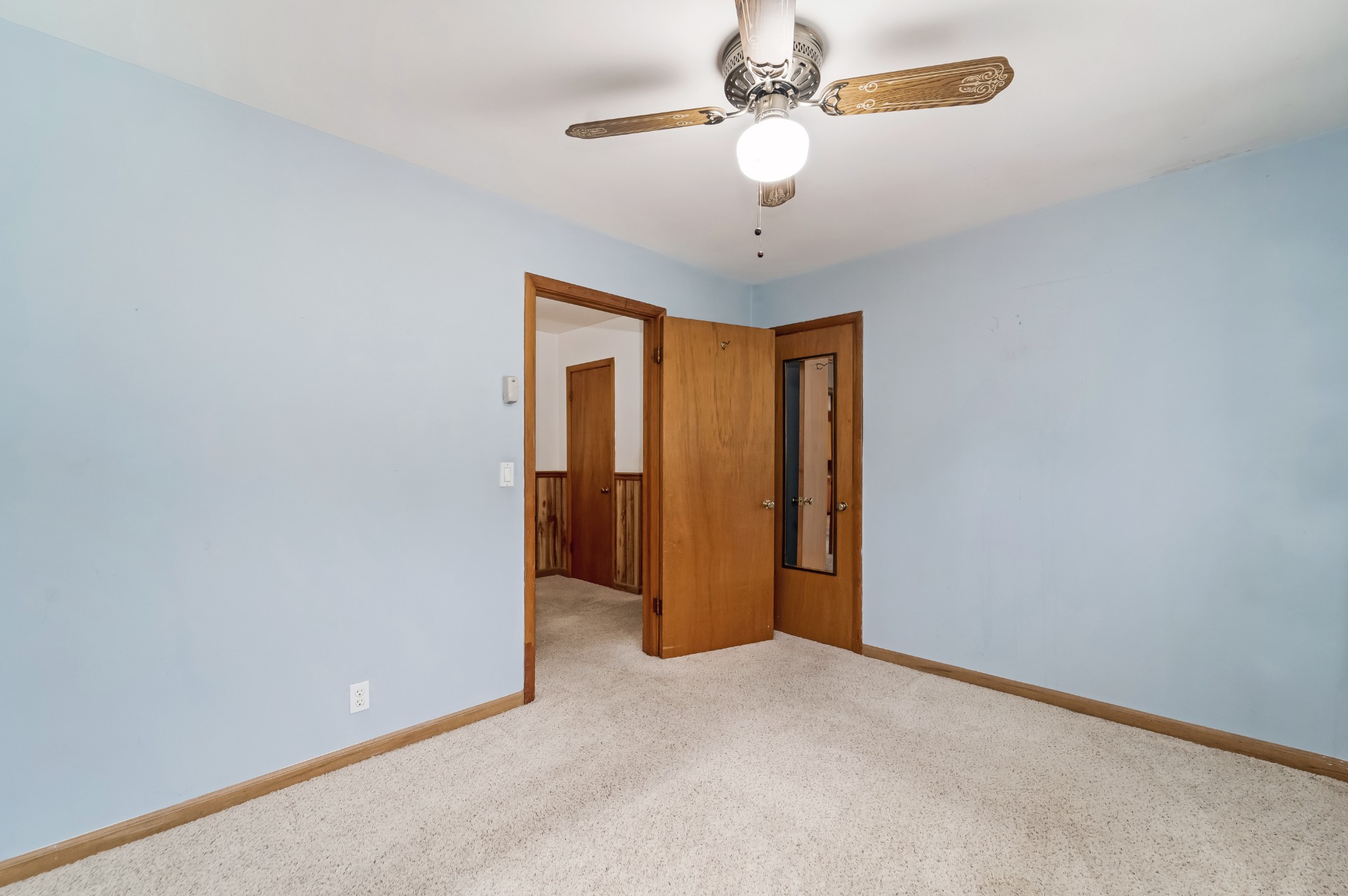 114 Avondale Dr