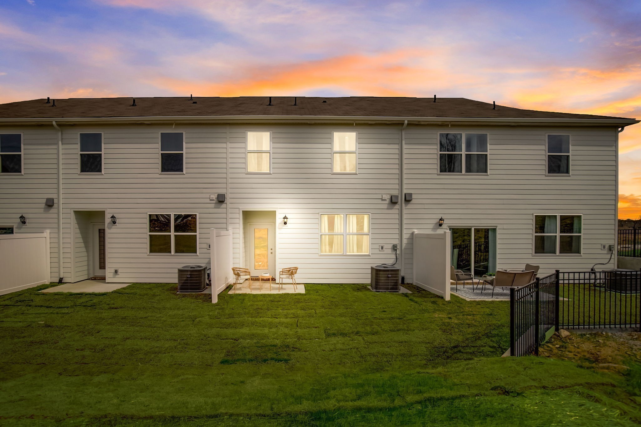 2053 Widgeon Point