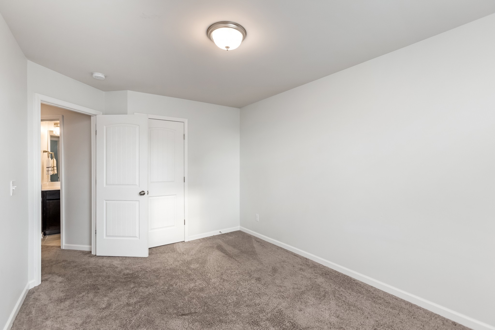 3017 Duvall Dr