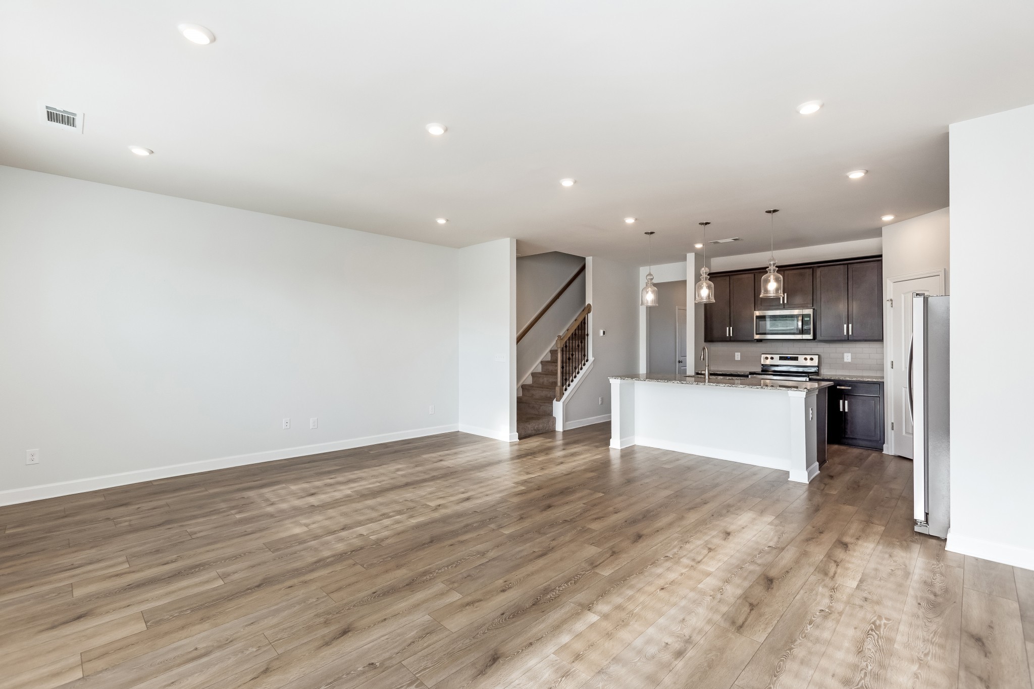 3017 Duvall Dr