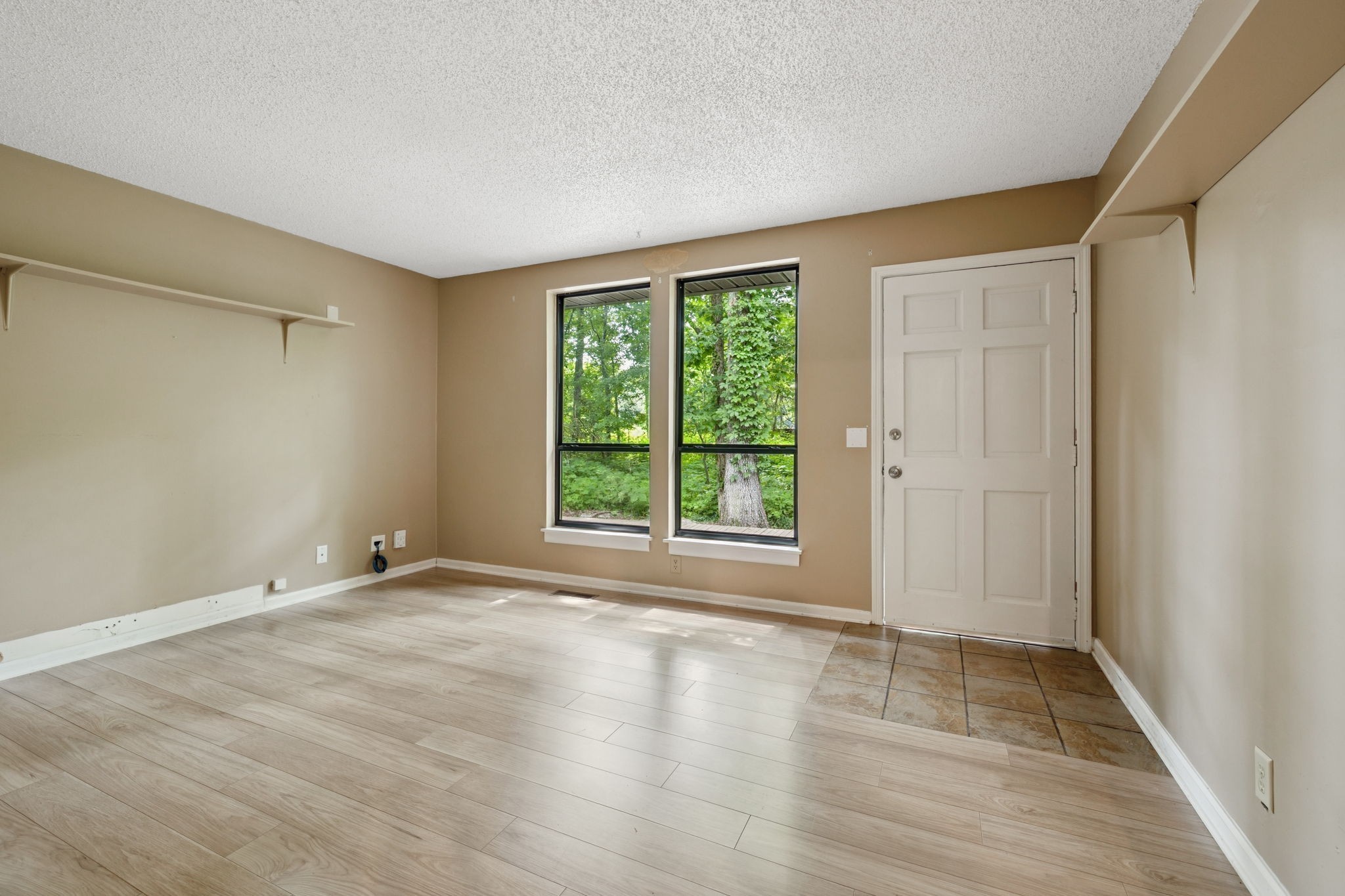 6031 Buckeye Valley Rd