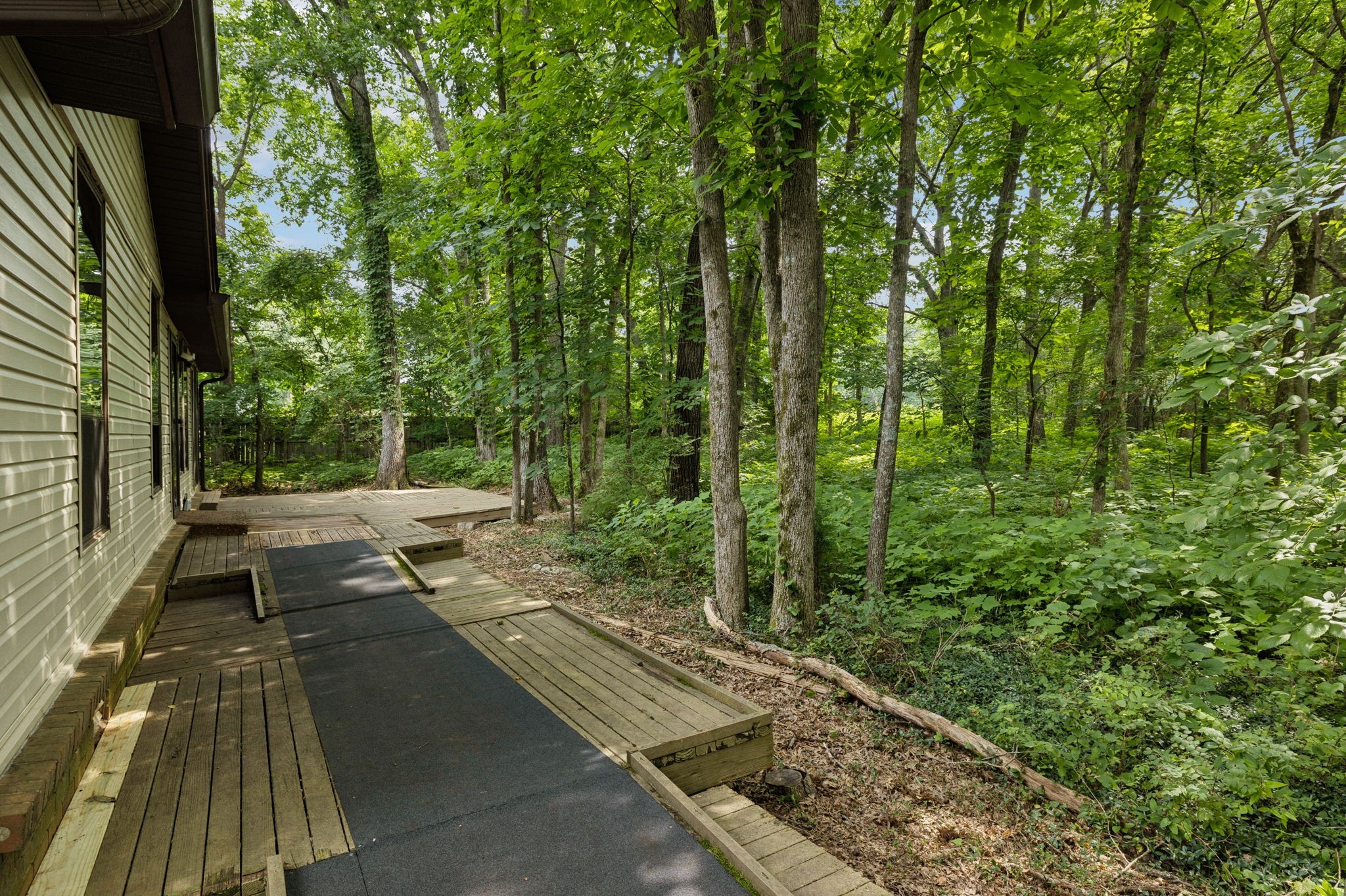 6031 Buckeye Valley Rd
