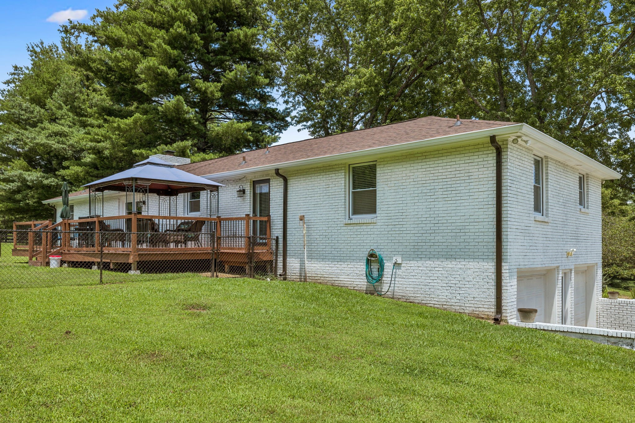 1009 Bunker Hill Dr