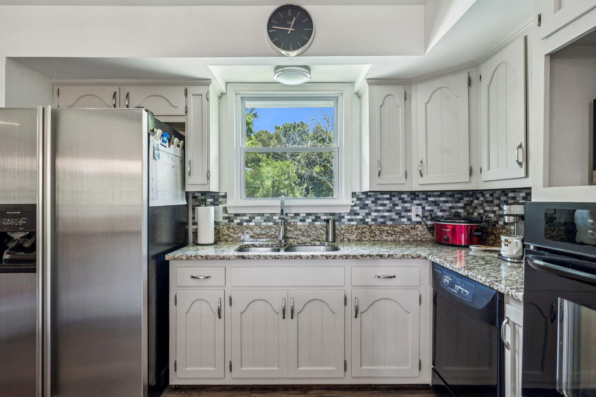 1009 Bunker Hill Dr